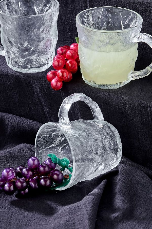 2pc Textured Tea Cups