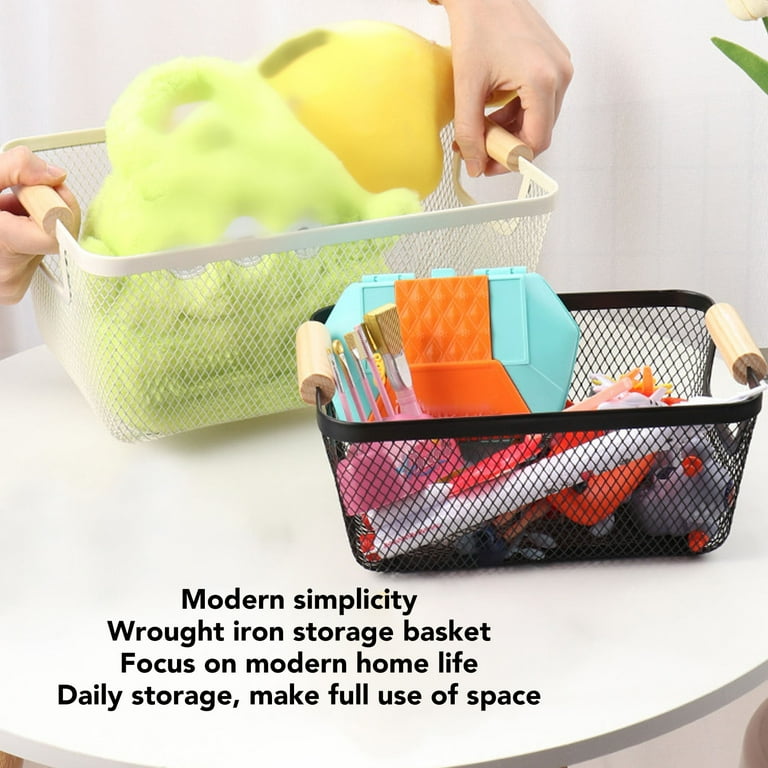 Storage Baskets w Wooden Handles