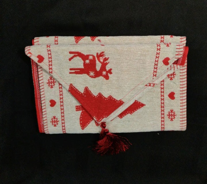 Festive Table Runner