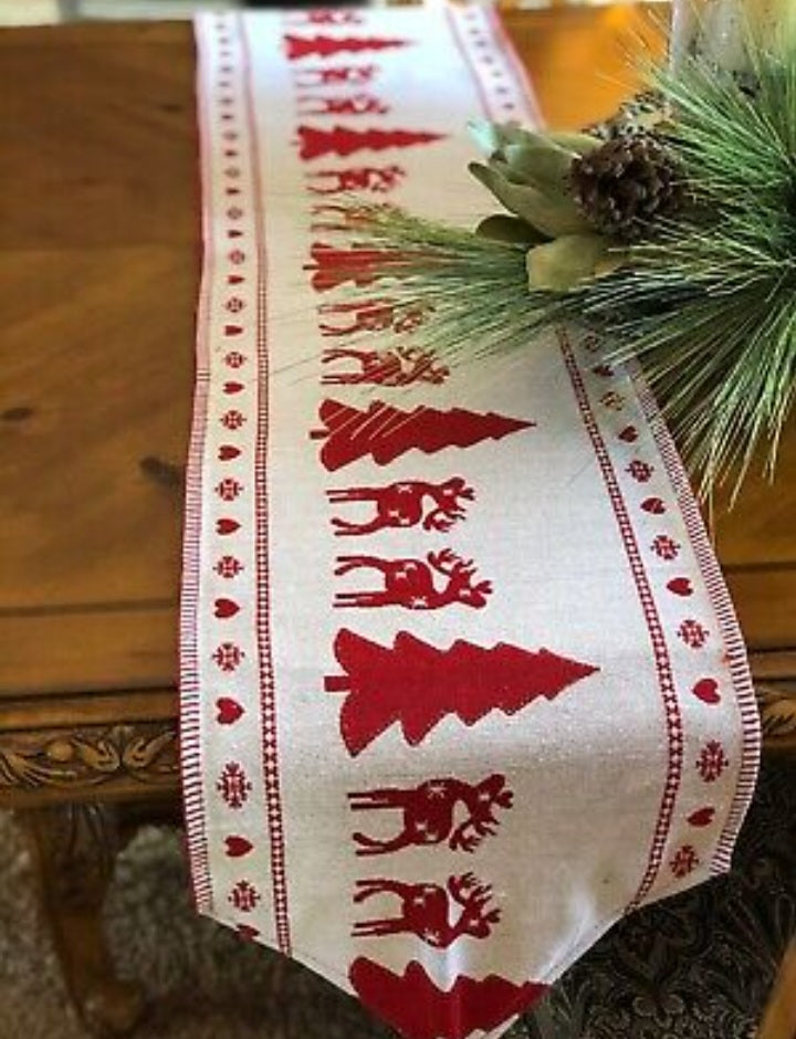 Festive Table Runner