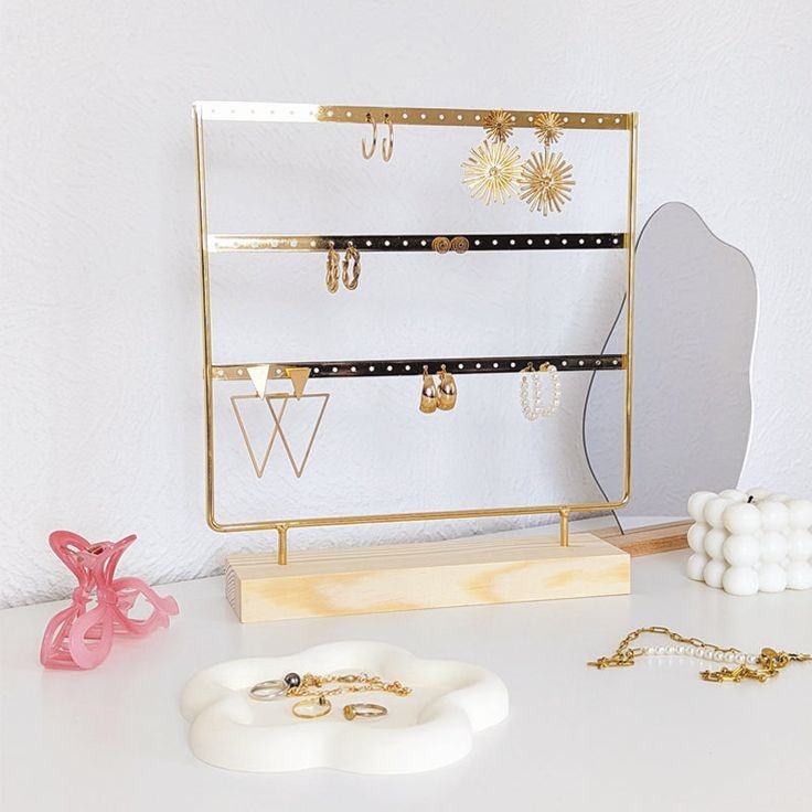 Earring Stand